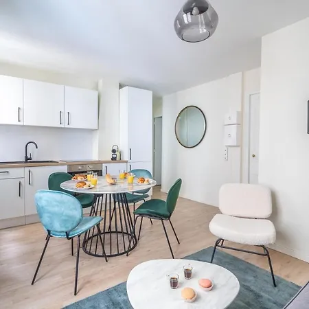 1B.Luxury New Flat/Full Equipped/Champs Elysees/Ar